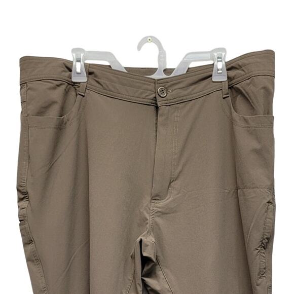 Swiss Tech Mens 40X30 Brown Flat Front Nylon Spandex Multi Pocket Pants - Picture 2 of 4
